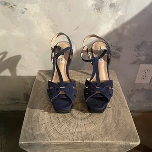 Steve Madden Navy Blue Heels